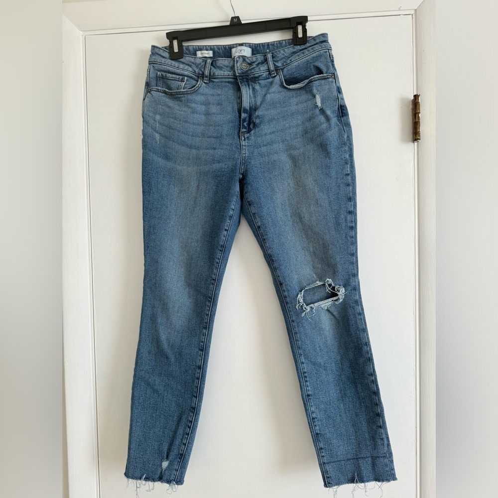 LOFT curvy skinny women’s jeans. Size: 10